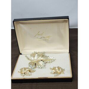 Sarah Coventry Leaf Brooch/Earrings‎ Gold Tone Vintage Jewelry Collection Boxed